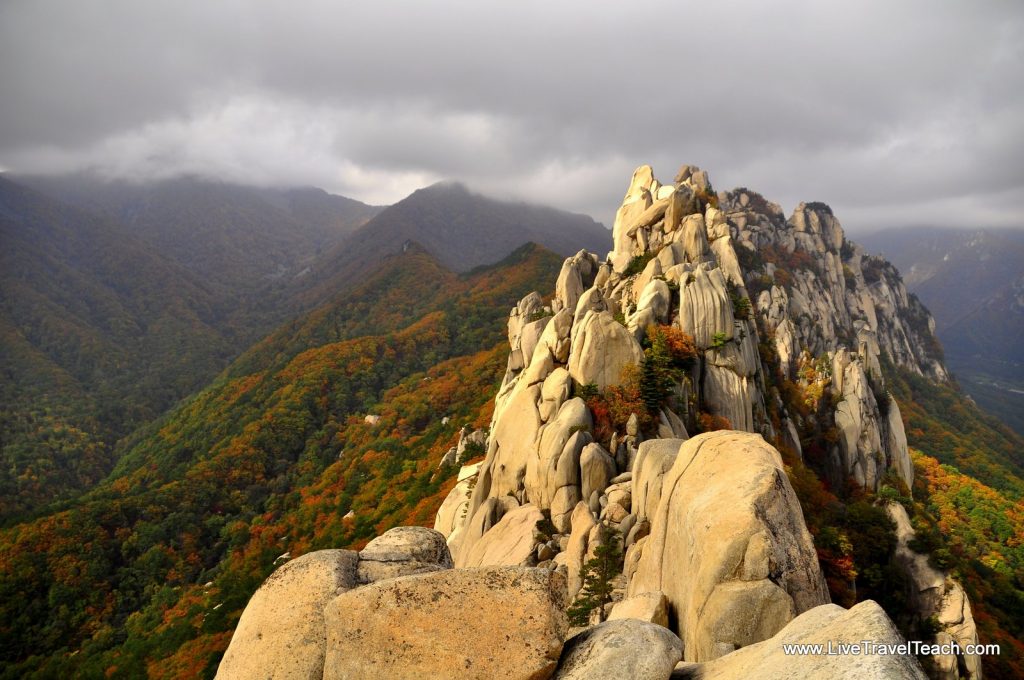 ulsanbawi-in-fall