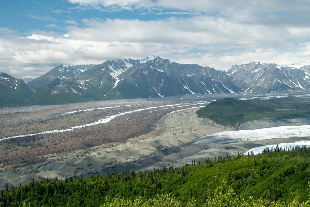 the moraine of both Kennicott Glacier & Root Glacier meeting in the valley below the Bonanza Mine hike