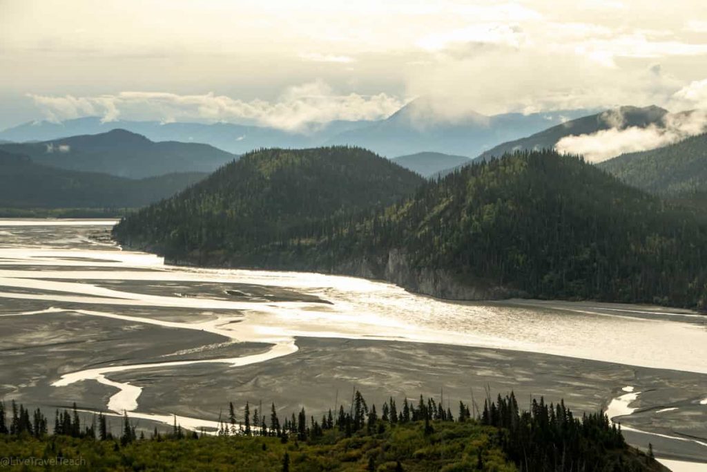 Copper River seen from the McCarthy Road